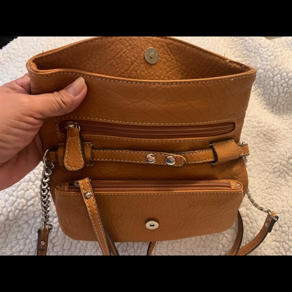Nine West Crossbody/Wristlet - Picture 4 of 6